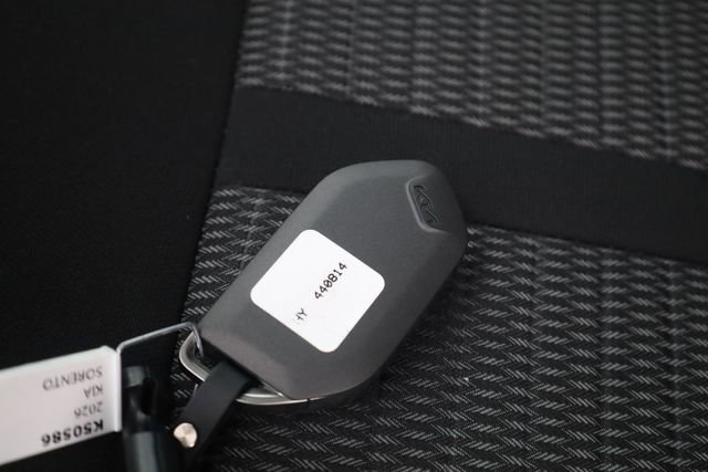 New 2026 Kia Sorento LX FWD image 25