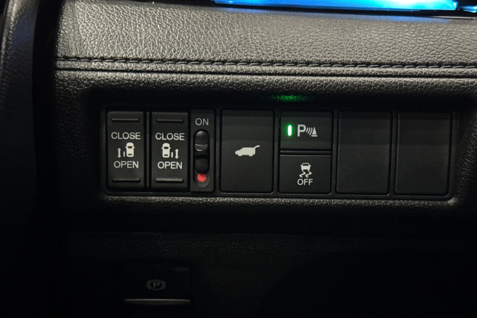 New 2026 Honda Odyssey Touring image 20