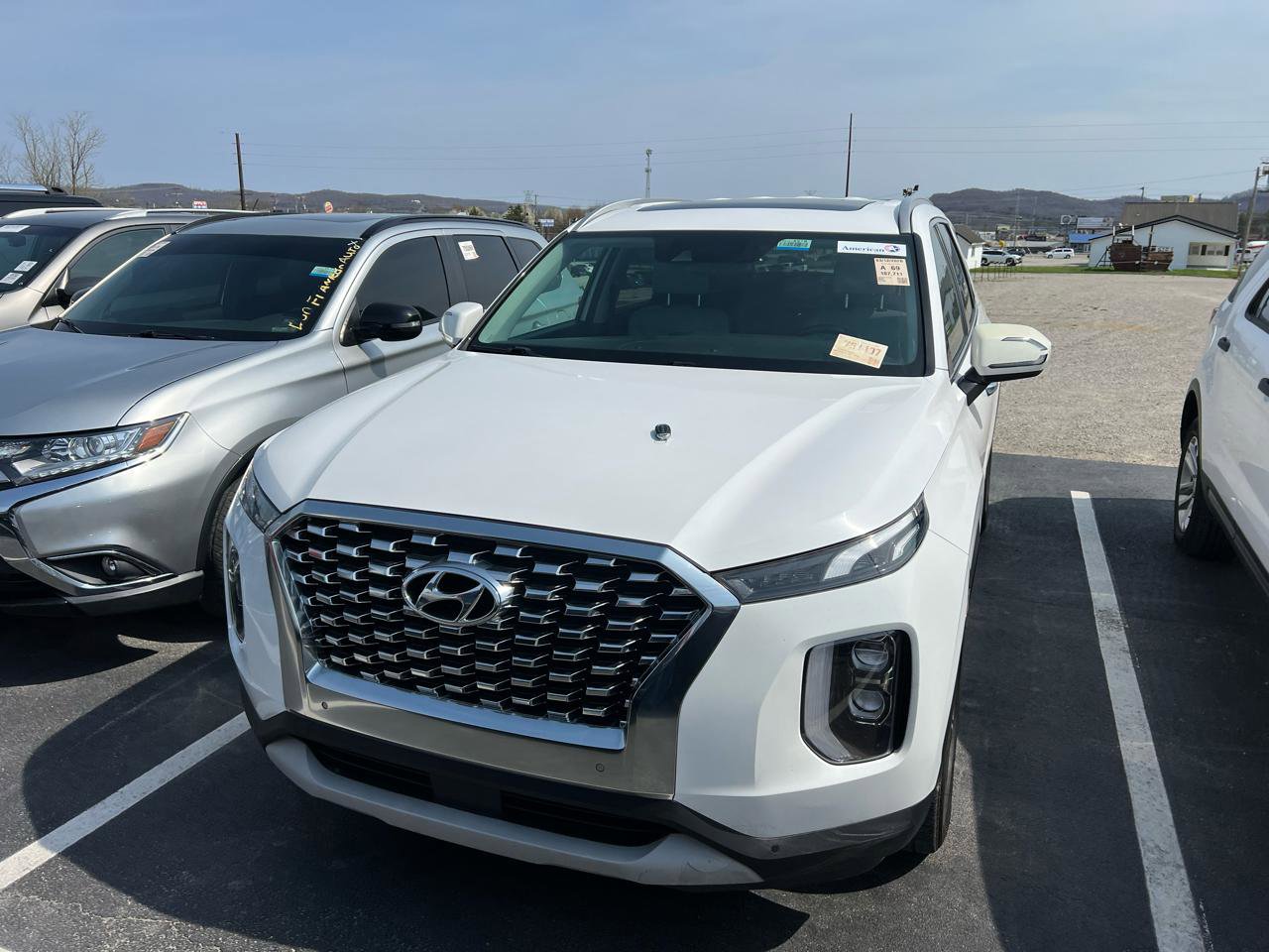 Used 2020 Hyundai Palisade SEL image 2