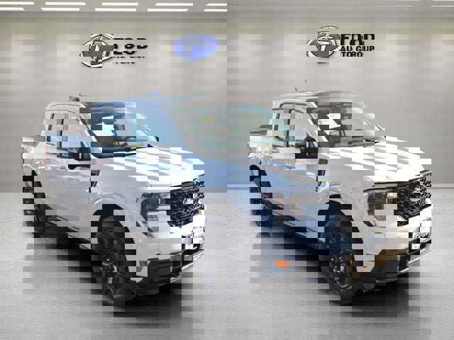 New 2025 Ford Maverick Lariat w/ Black Appearance Package