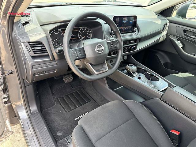 Certified 2026 Nissan Rogue S FWD image 19