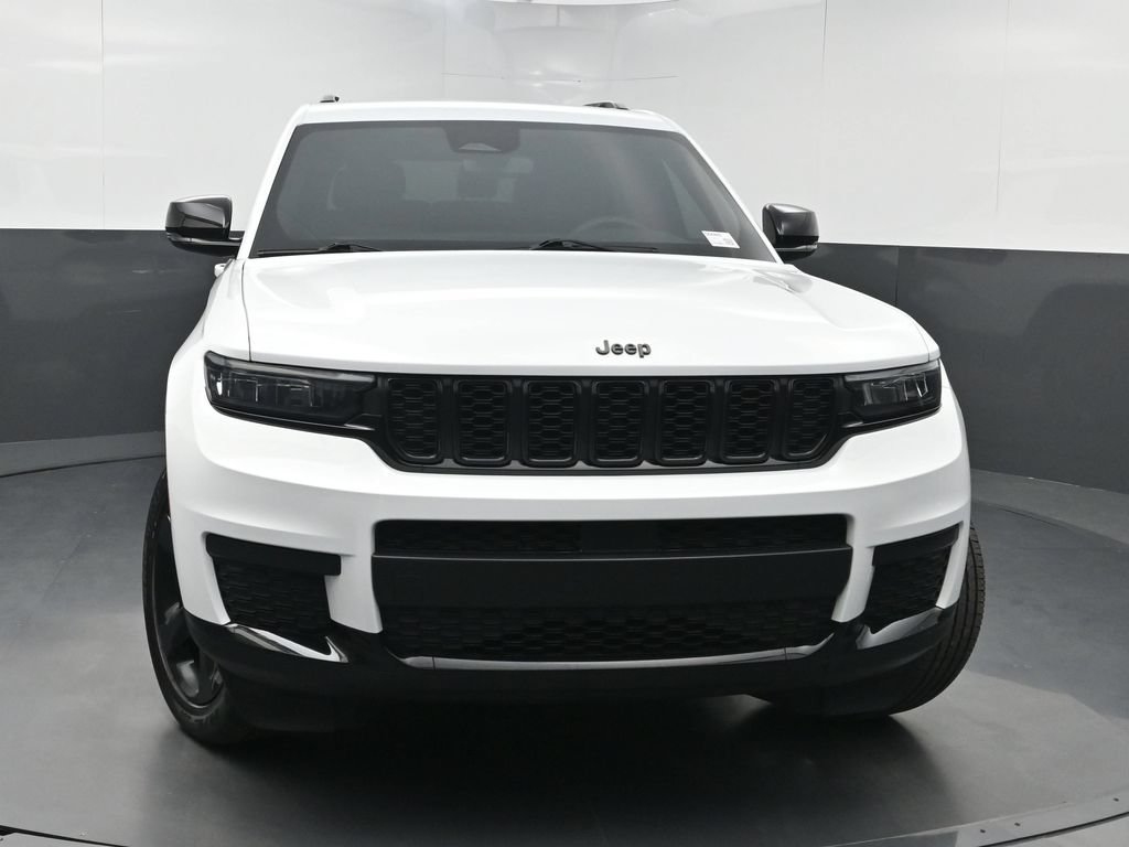 Used 2023 Jeep Grand Cherokee L Laredo AWD/4WD image 43