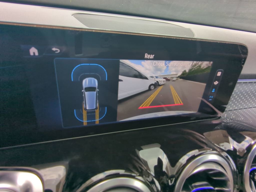 New 2025 Mercedes-Benz GLB 250 GLB 250 image 7