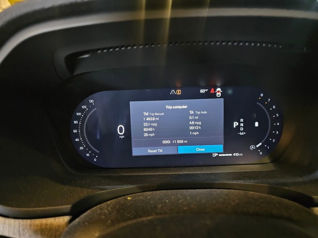 Certified 2025 Volvo V90 B6 Cross Country Plus AWD/4WD image 20