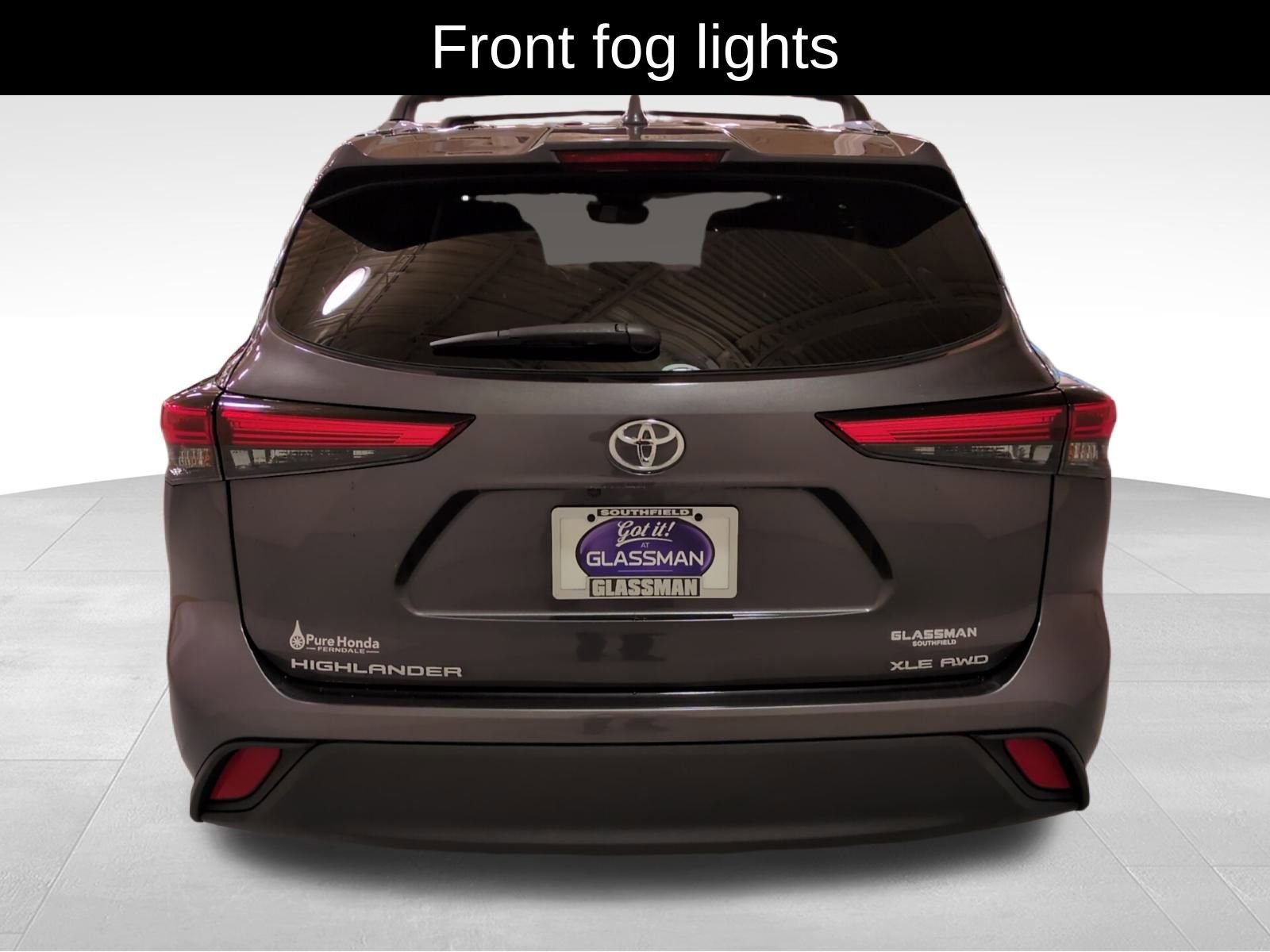 Used 2021 Toyota Highlander XLE image 4