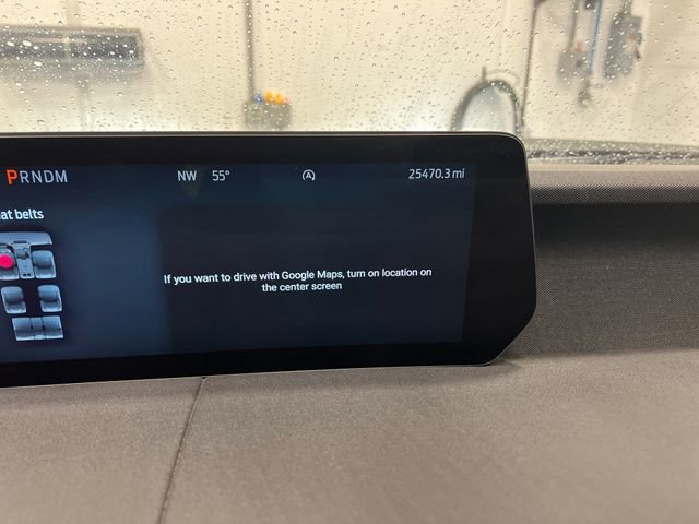 Used 2025 Ford Expedition Platinum image 13