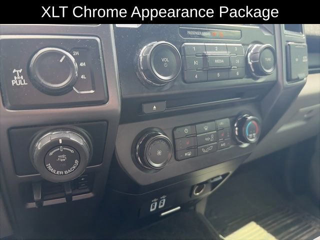 Used 2018 Ford F150 XLT w/ Equipment Group 302A Luxury image 15