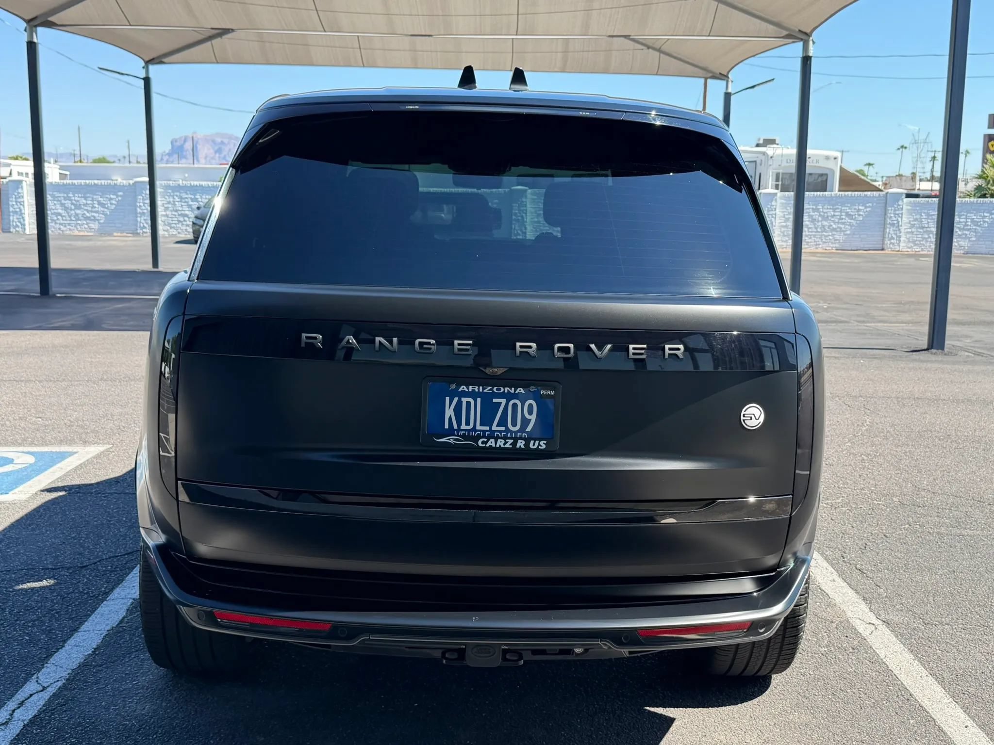 Used 2024 Land Rover Range Rover SV AWD/4WD image 7