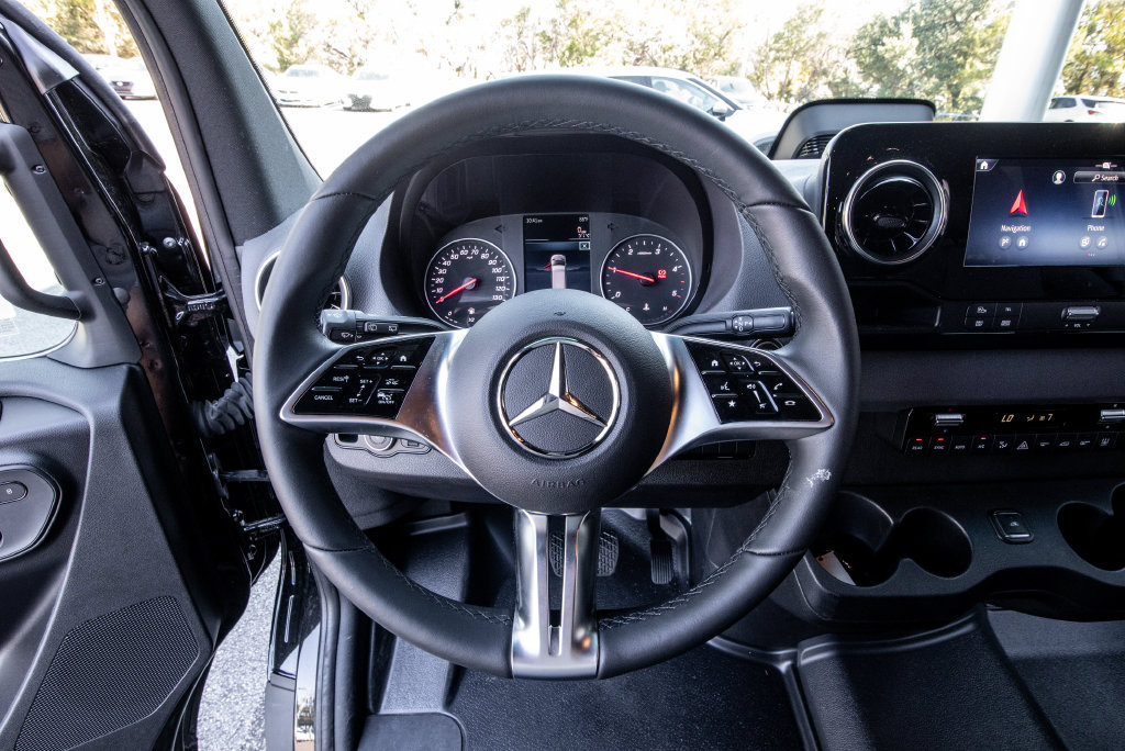 Used 2026 Mercedes-Benz Sprinter 2500 image 19