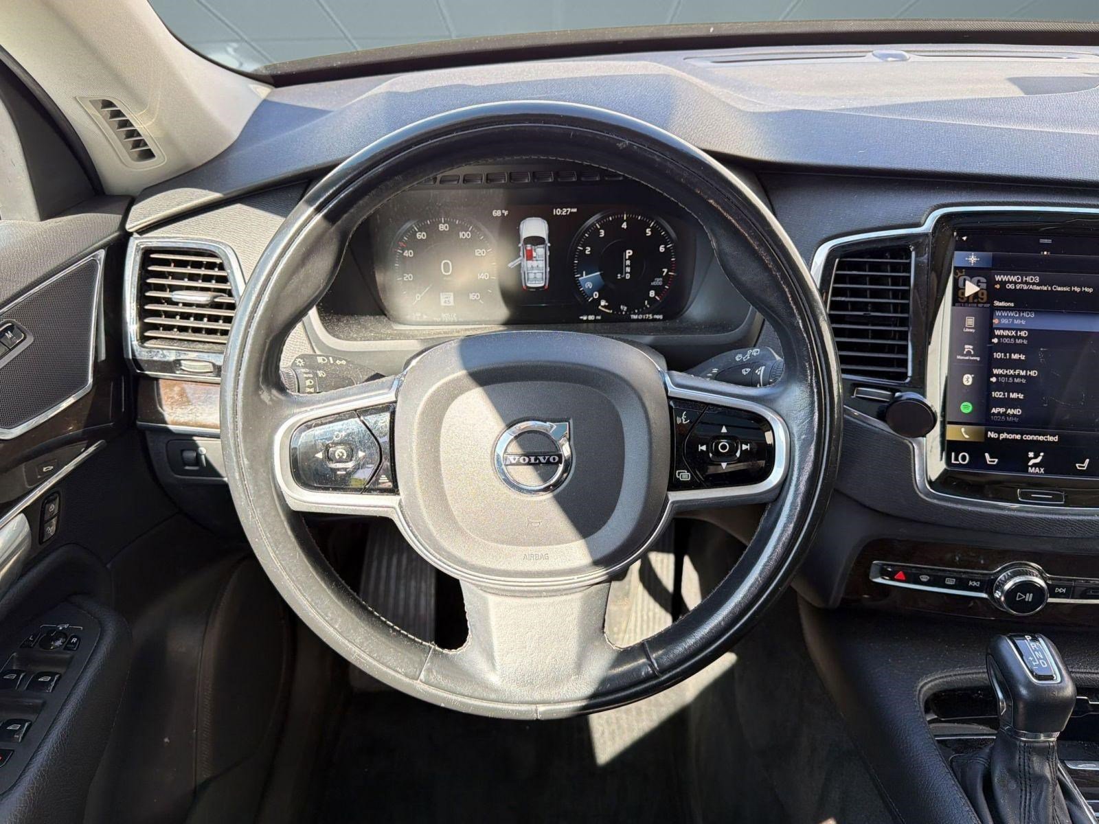 Used 2017 Volvo XC90 T6 Momentum w/ Vision Package image 25