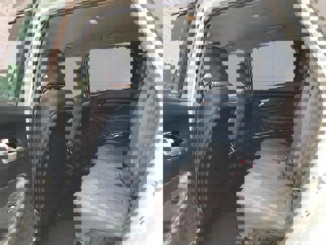 Used 2020 Hyundai Santa Fe SEL w/ Convenience Package image 14