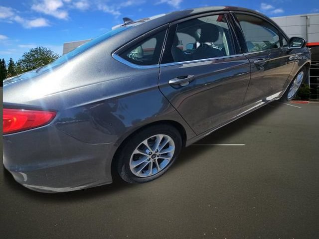 Used 2019 Ford Fusion SE FWD image 35