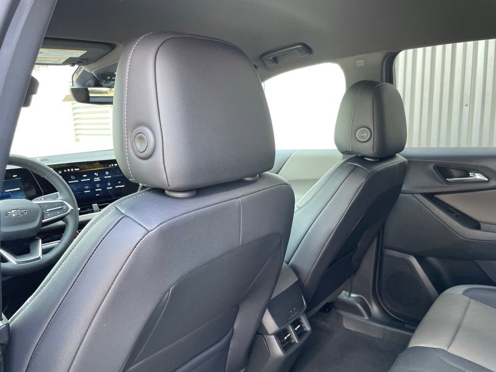 New 2026 Chevrolet Equinox LT w/ Convenience Package II image 27