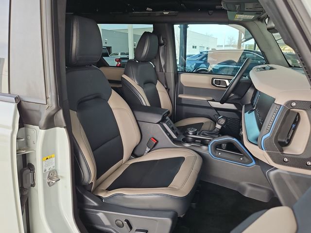 Used 2023 Ford Bronco Wildtrak image 27