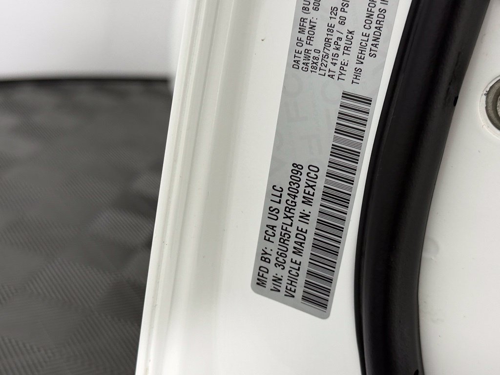 Used 2024 RAM 2500 Laramie w/ Safety Group AWD/4WD image 21