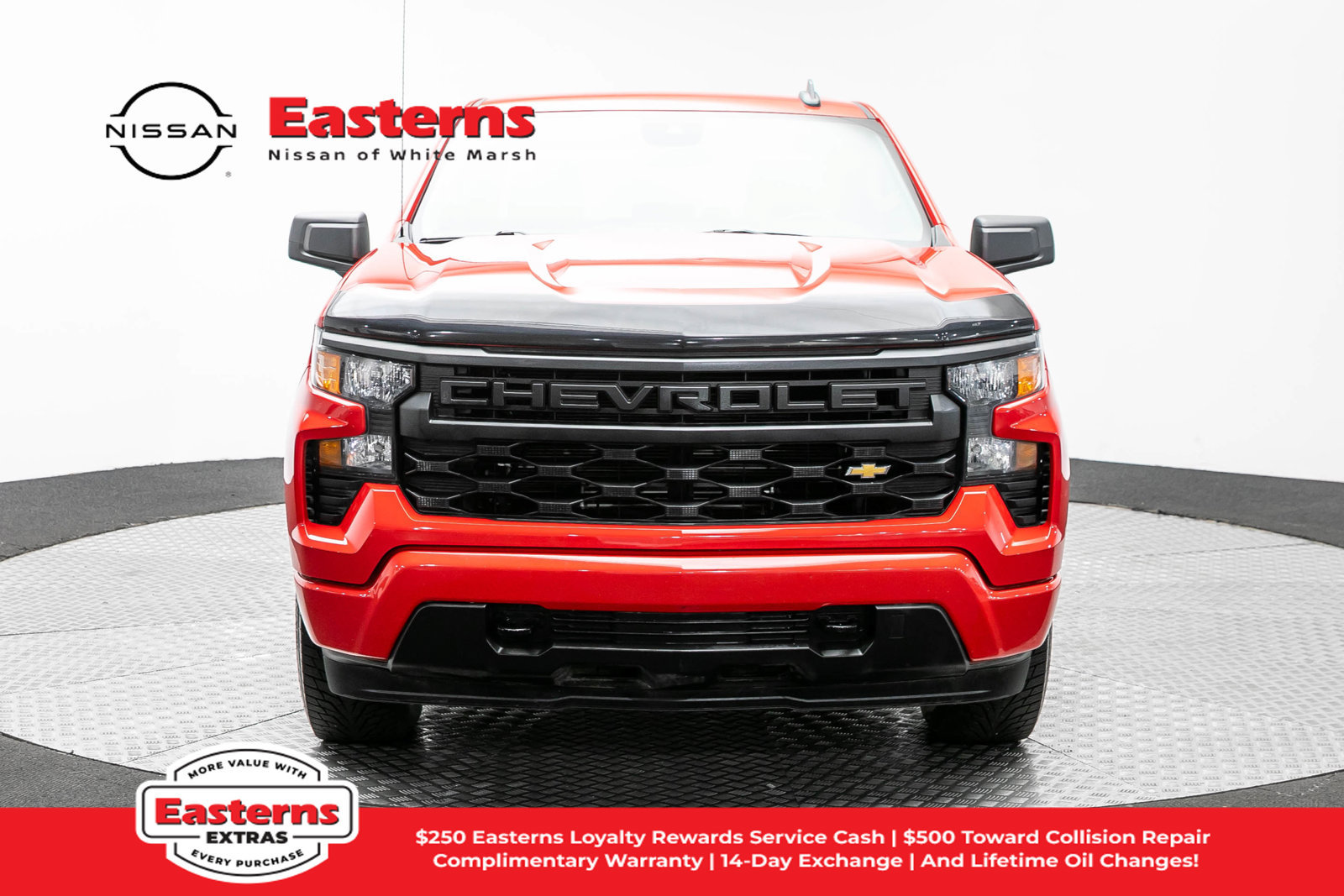 Used 2024 Chevrolet Silverado 1500 Custom AWD/4WD image 4