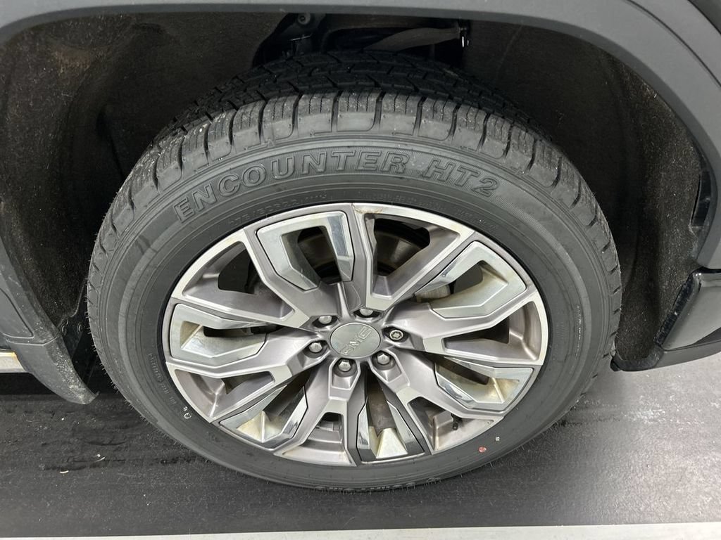 Used 2022 GMC Sierra 1500 Denali w/ Denali Reserve Package AWD/4WD image 8