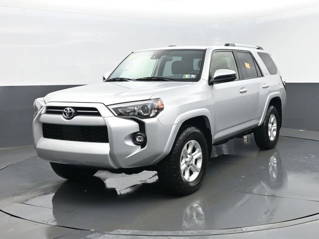 Used 2024 Toyota 4Runner SR5 image 2