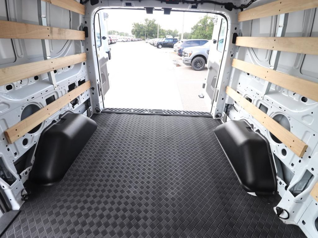 Used 2025 Ford Transit 250 Low Roof w/ Exterior Upgrade Package RWD image 14