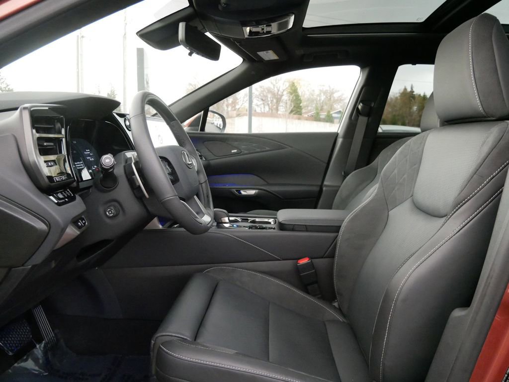 Certified 2025 Lexus RX 350 w/ Convenience Package image 9