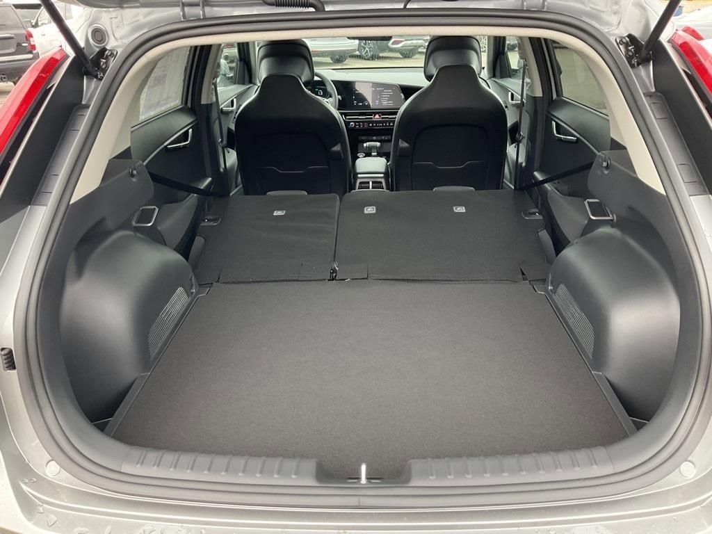 Certified 2025 Kia Niro EX Touring image 27
