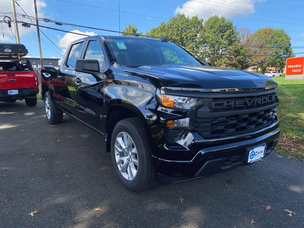 New 2026 Chevrolet Silverado 1500 Custom image 1