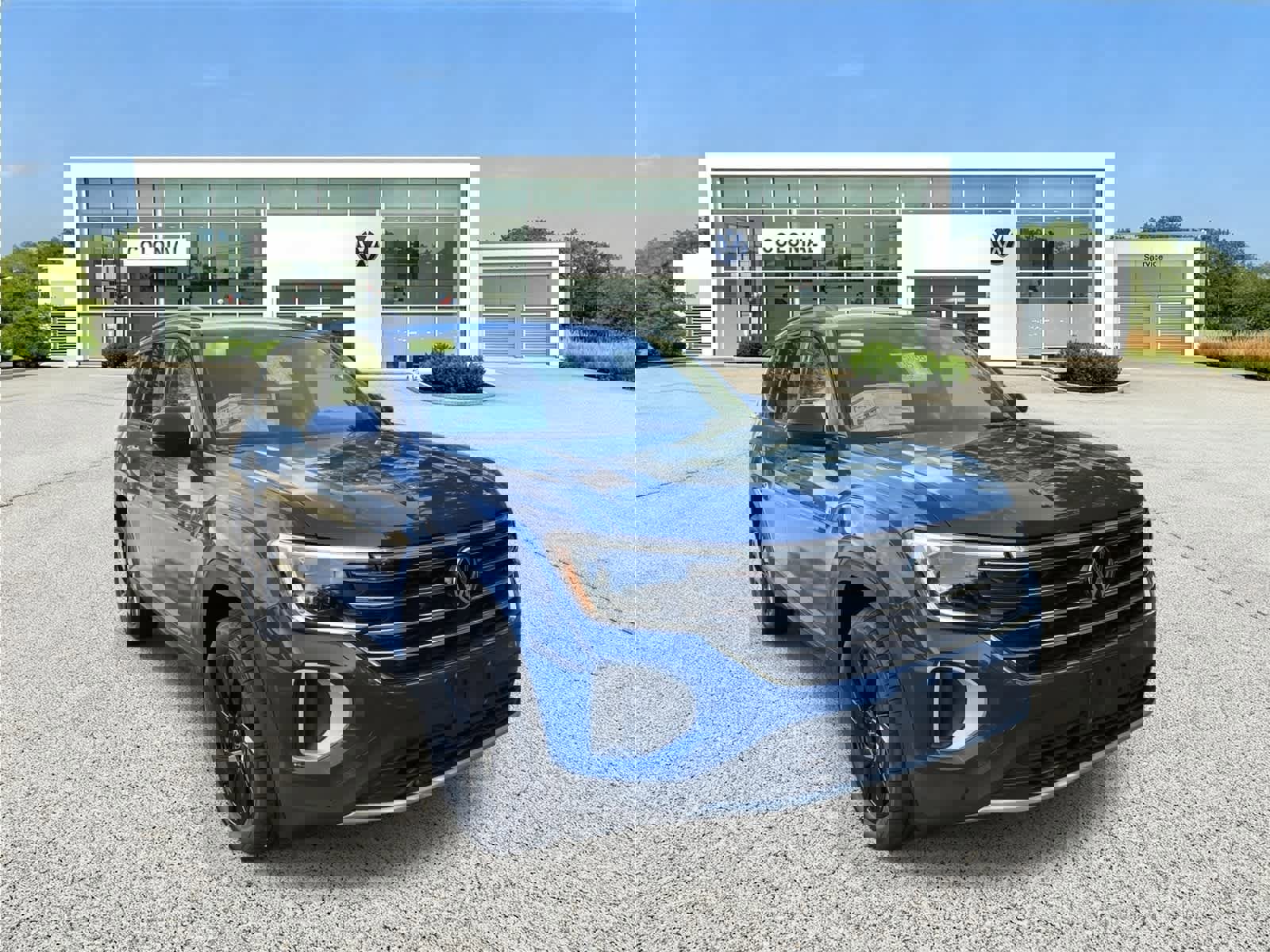 New 2026 Volkswagen Atlas SE image 7