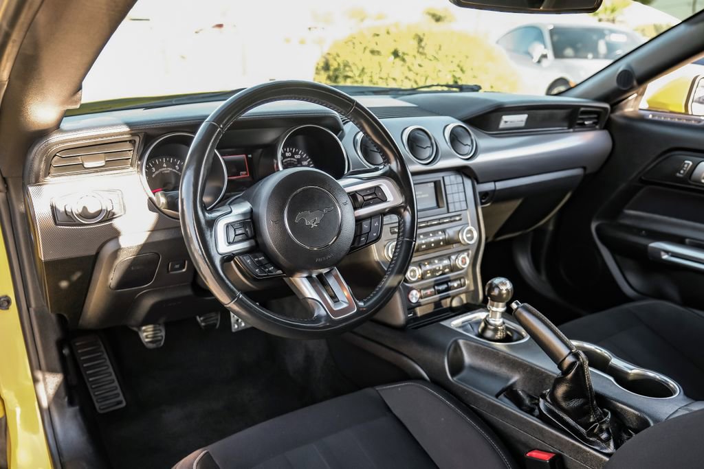 Used 2018 Ford Mustang GT w/ Black Accent Pkg image 11