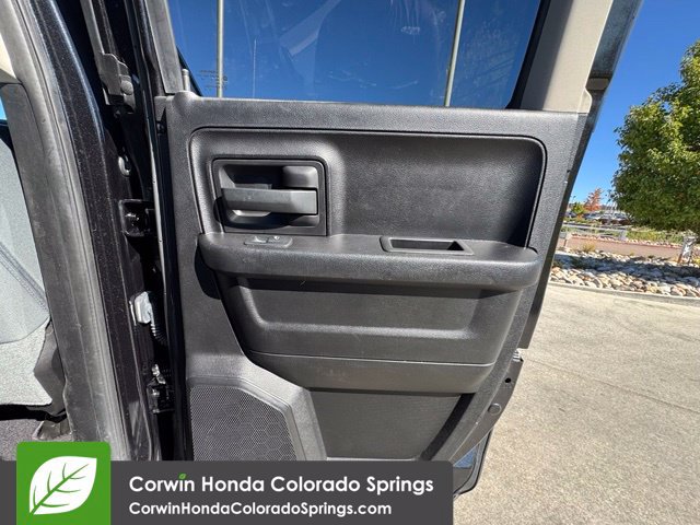 Used 2016 RAM 1500 Express RWD image 29