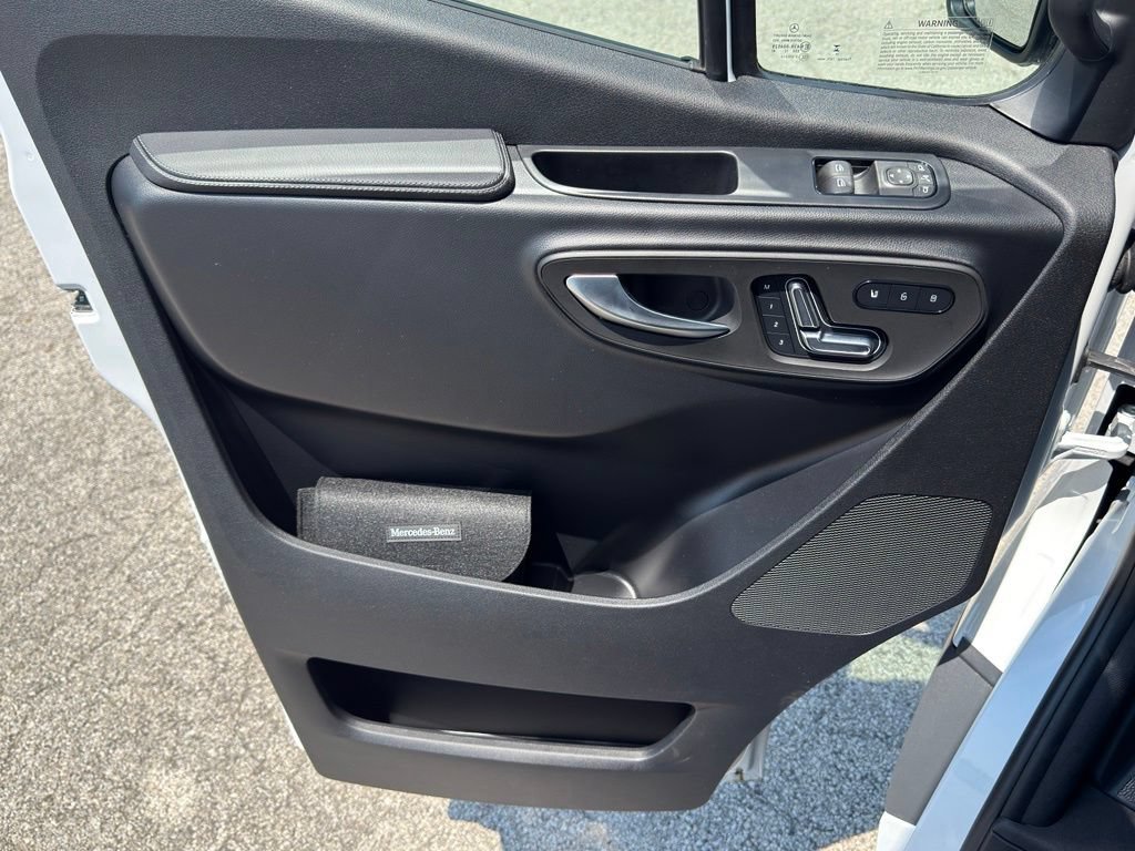 Used 2026 Mercedes-Benz Sprinter 2500 image 25