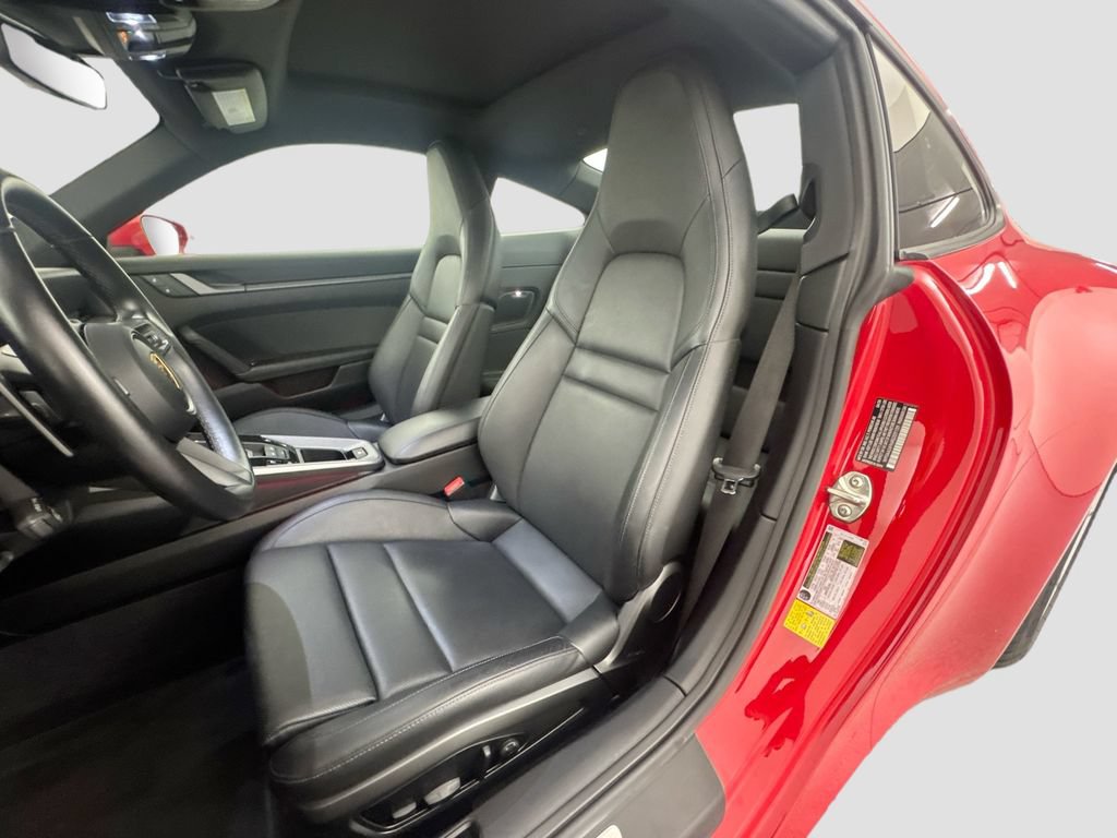 Used 2024 Porsche 911 Carrera RWD image 22