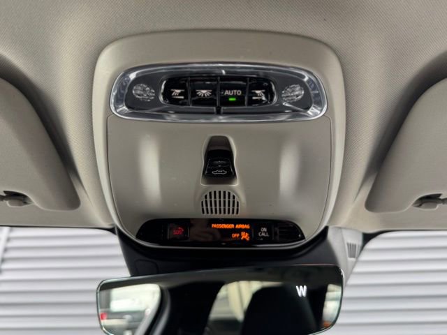 Used 2021 Volvo V60 T5 Cross Country w/ Climate Package image 23