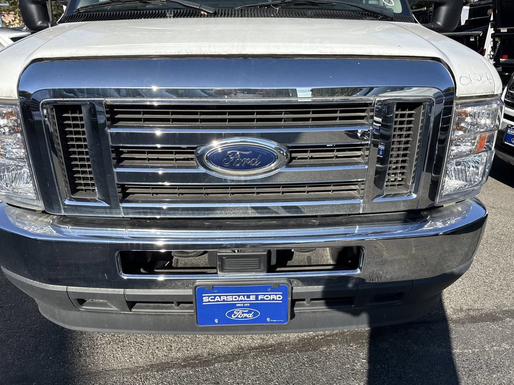 New 2024 Ford E-450 and Econoline 450 Super Duty w/ Driver's Safety Package RWD image 29