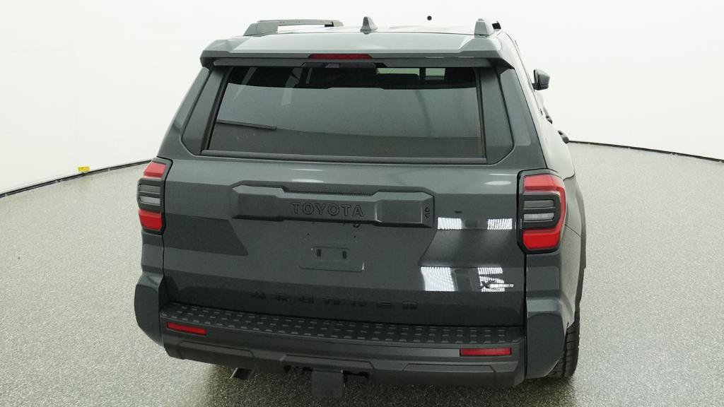 New 2026 Toyota 4Runner SR5 AWD/4WD image 10