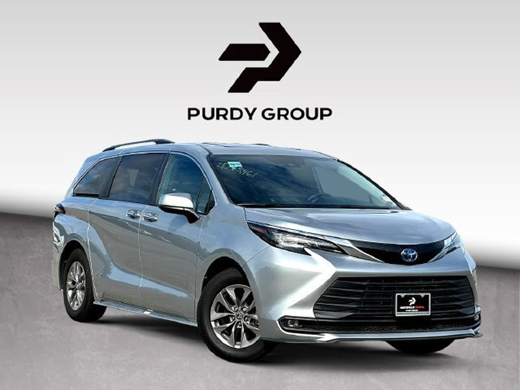Certified 2025 Toyota Sienna XLE