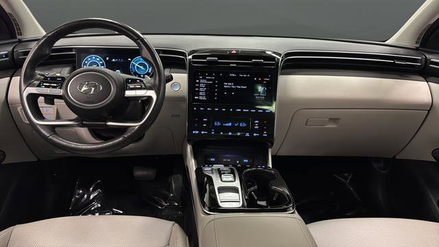 Used 2024 Hyundai Tucson Limited AWD/4WD image 11