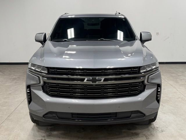 Used 2022 Chevrolet Suburban RST w/ Luxury Package AWD/4WD image 4