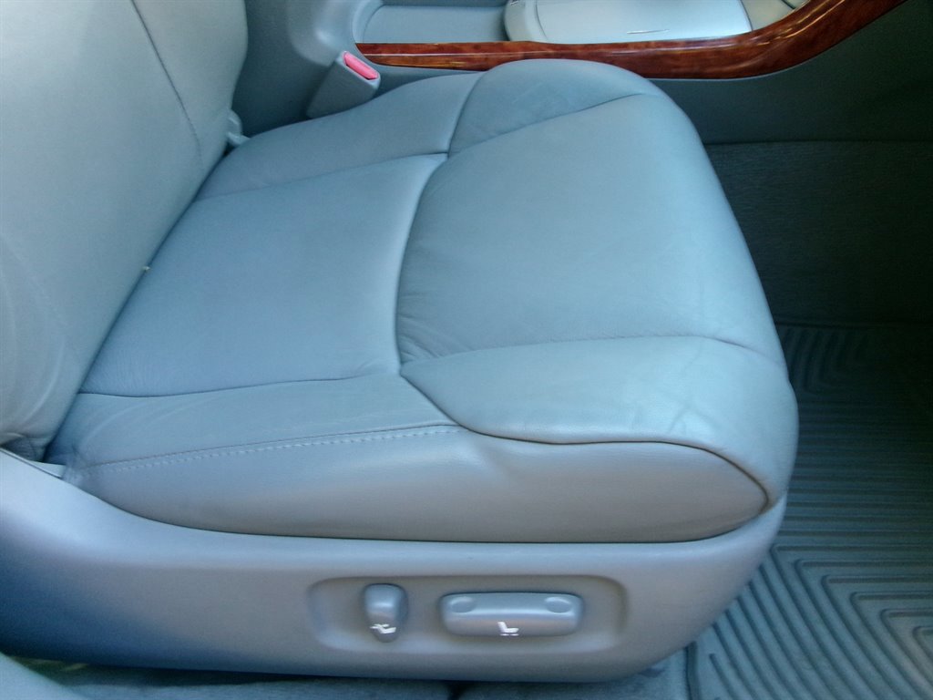 Used 2006 Toyota Avalon Limited image 24