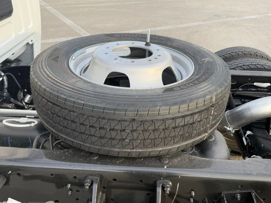 New 2026 RAM 5500 Tradesman image 39