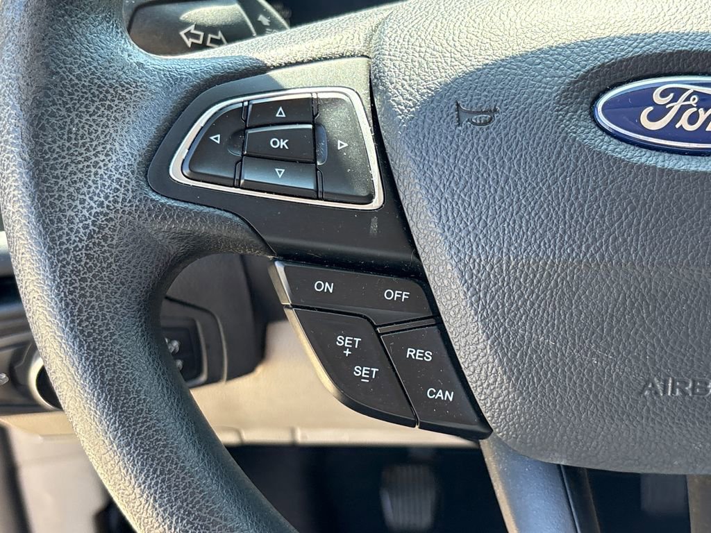 Used 2018 Ford Focus SE FWD image 19