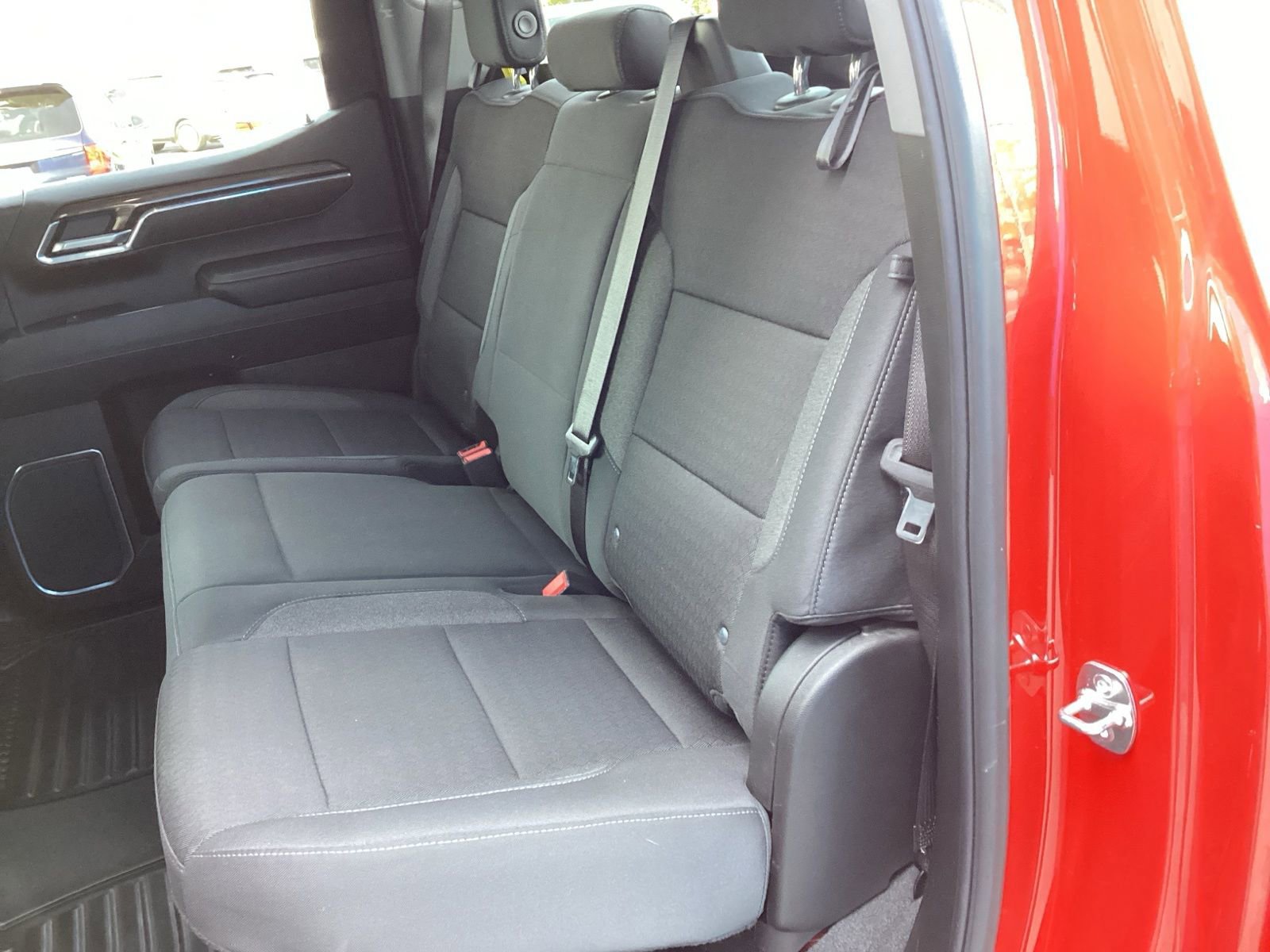 Used 2025 Chevrolet Silverado 1500 LT image 13