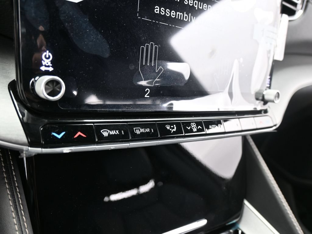 New 2026 Jeep Grand Wagoneer L Limited AWD/4WD image 19
