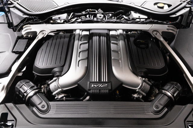 Used 2021 Bentley Flying Spur W12 image 38