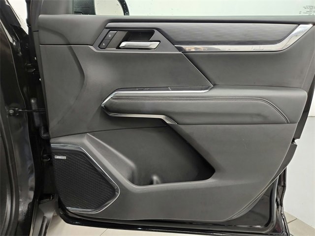 Used 2024 GMC Acadia Elevation image 34