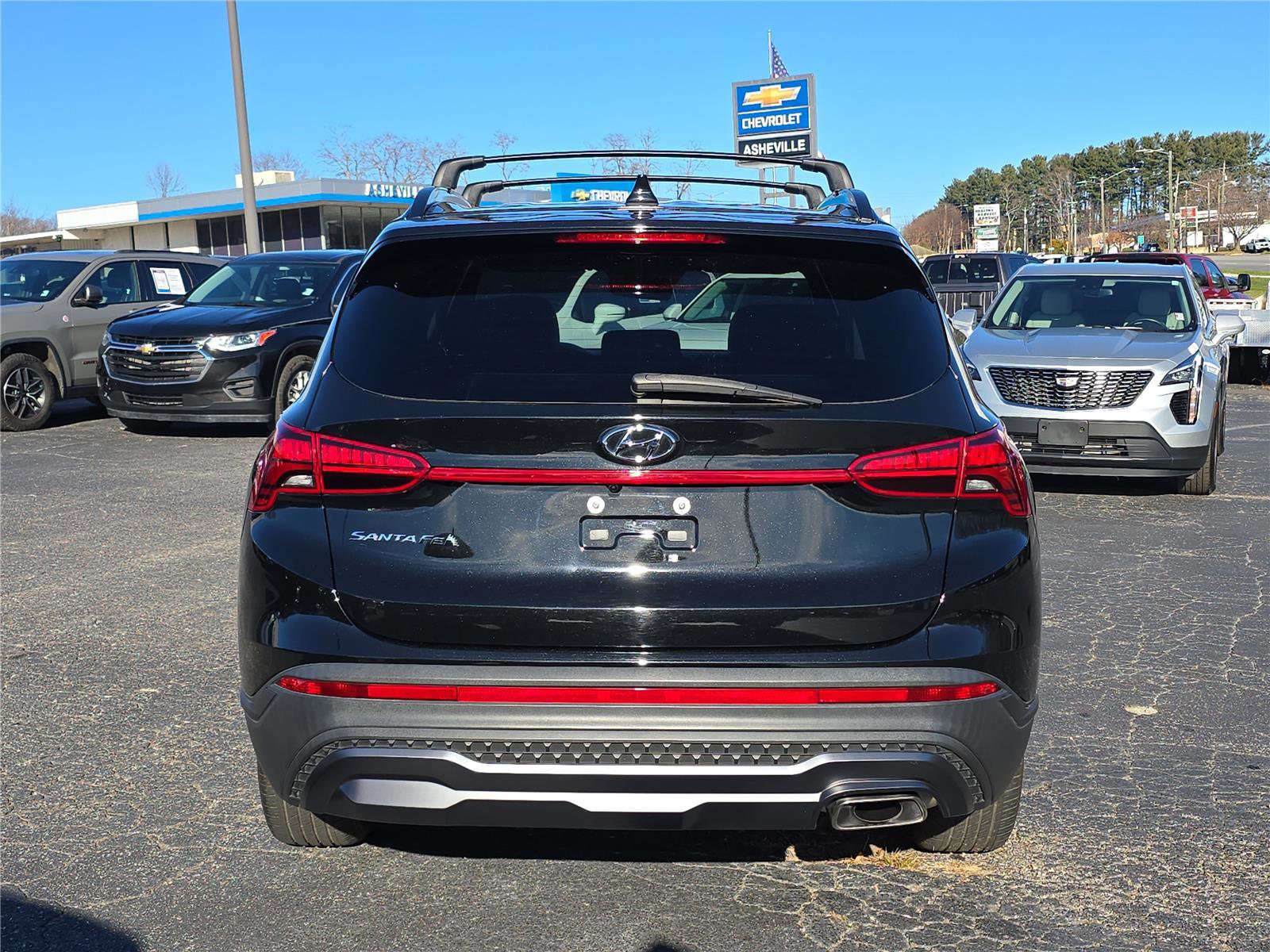 Used 2023 Hyundai Santa Fe XRT w/ Cargo Package image 4
