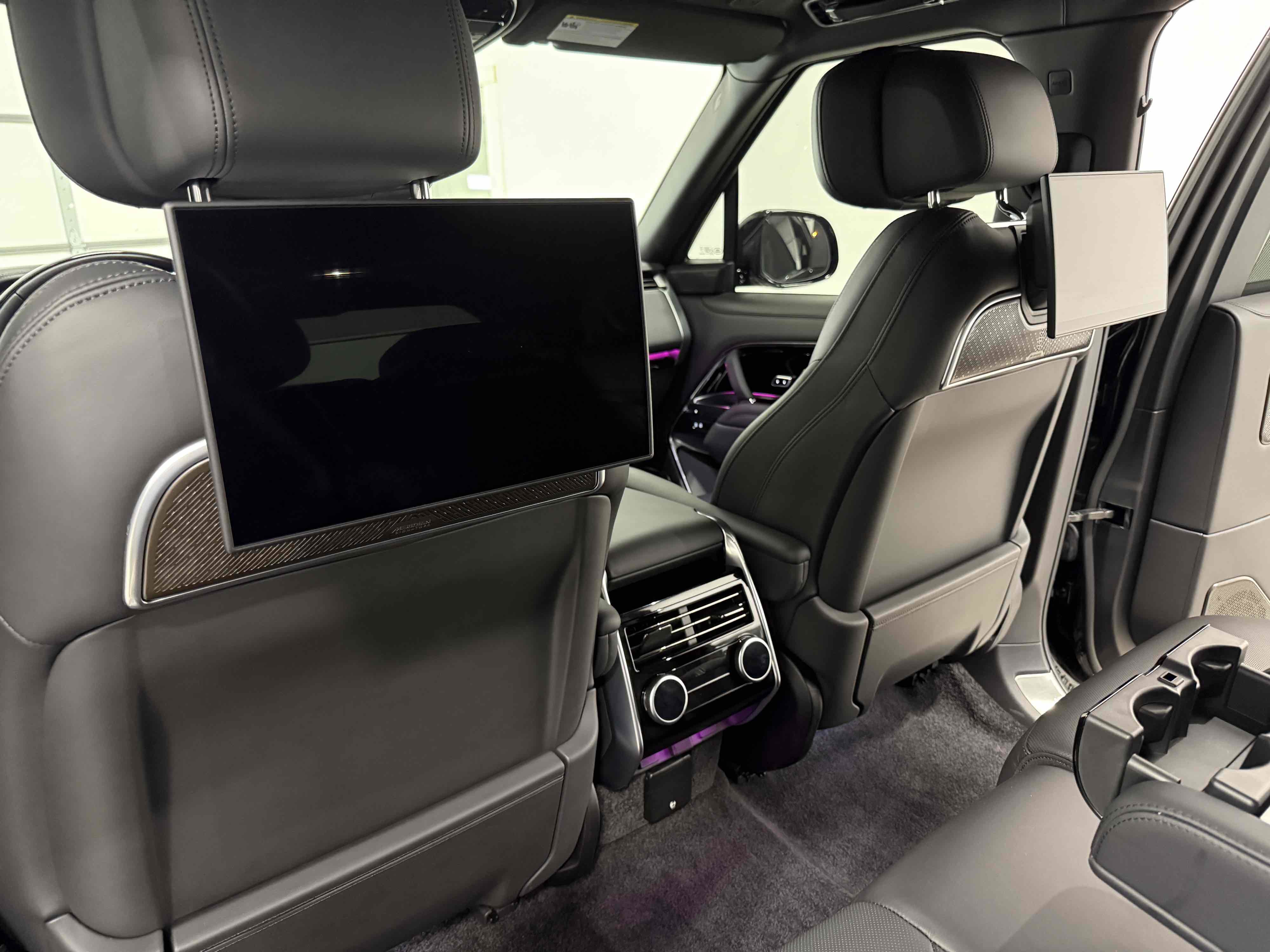 Used 2025 Land Rover Range Rover Long Wheelbase Autobiography image 71