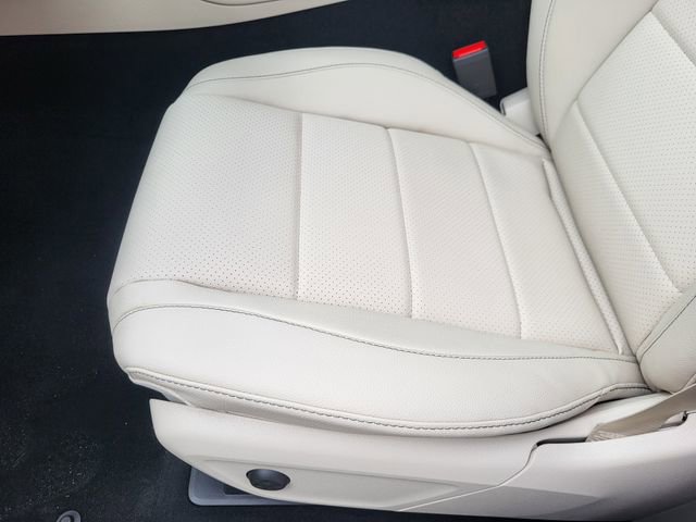 New 2025 Mercedes-Benz GLS 450 4MATIC image 13