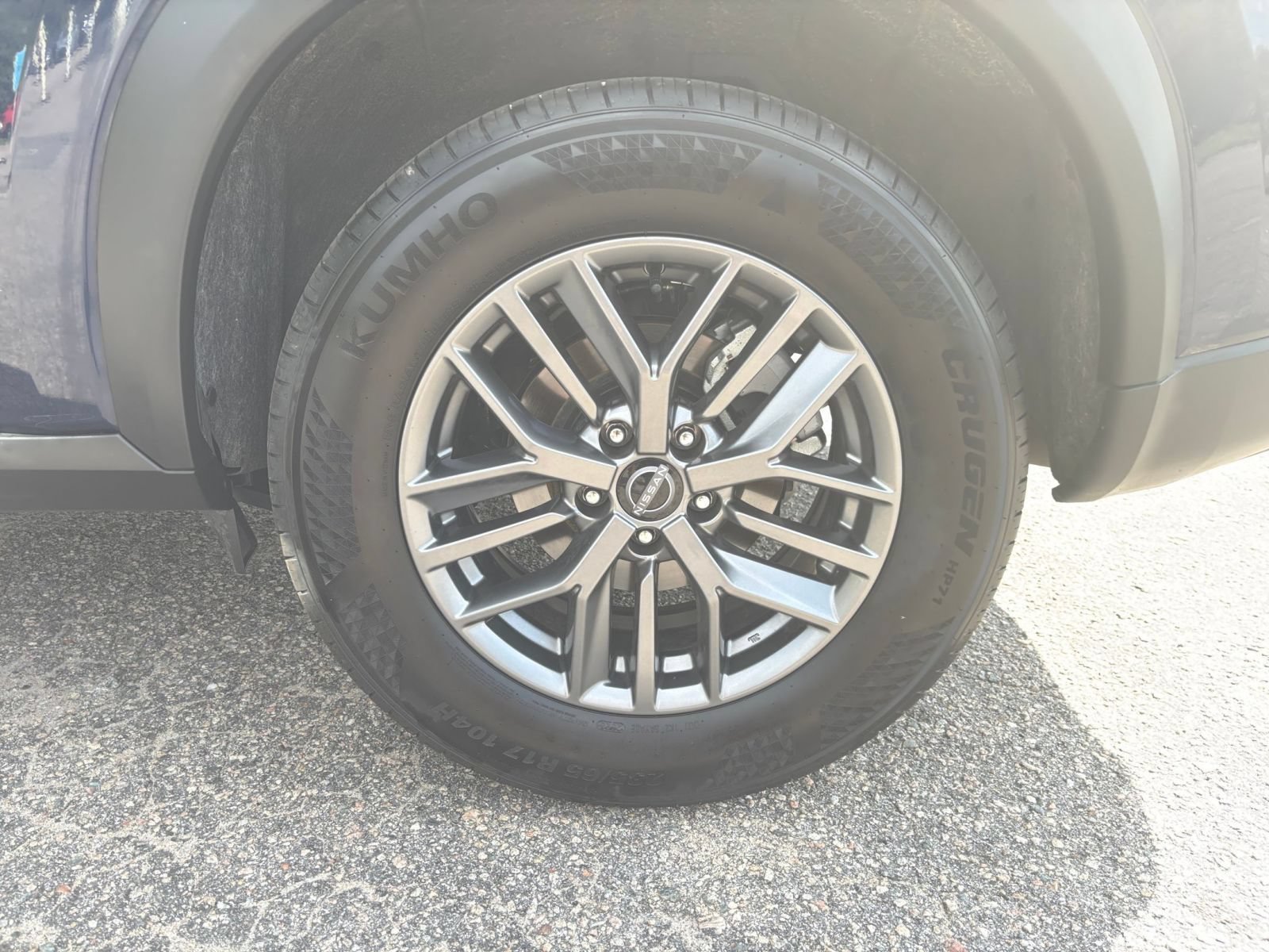 Used 2026 Nissan Rogue SV FWD image 31