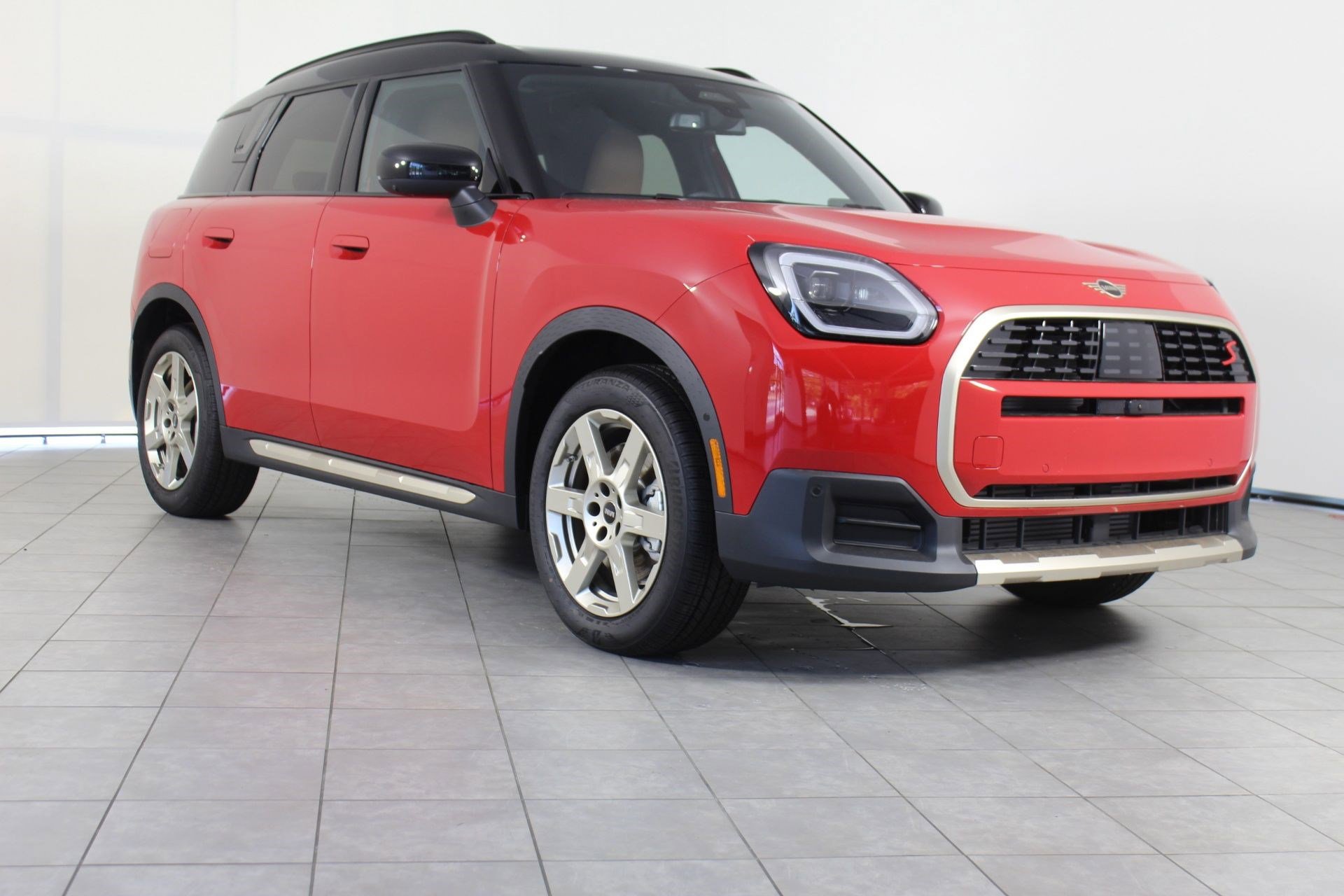 Certified 2025 MINI Cooper Countryman S image 7