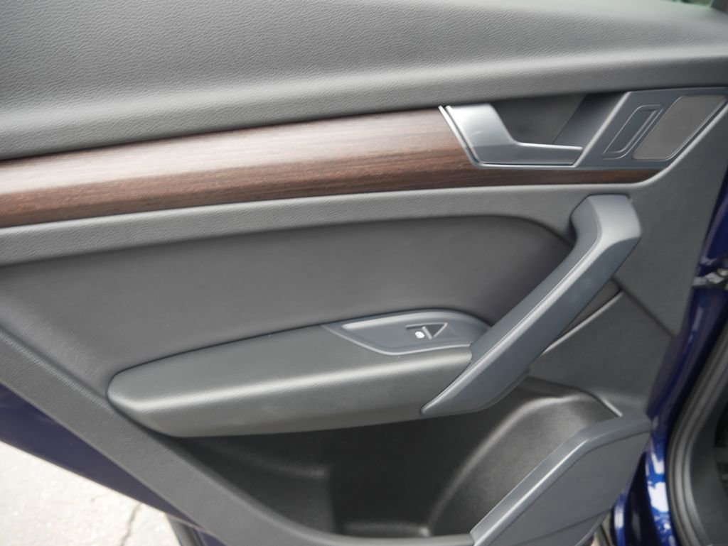 Certified 2023 Audi Q5 2.0T Premium w/ Convenience Package image 22